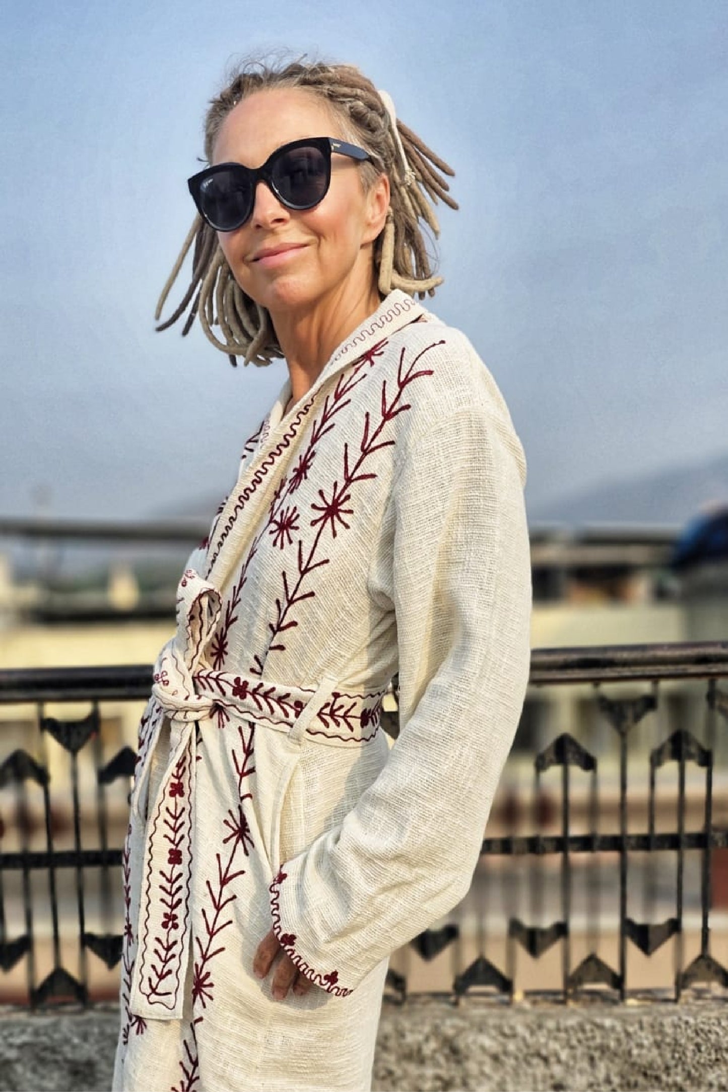 Letnie kimono z haftem